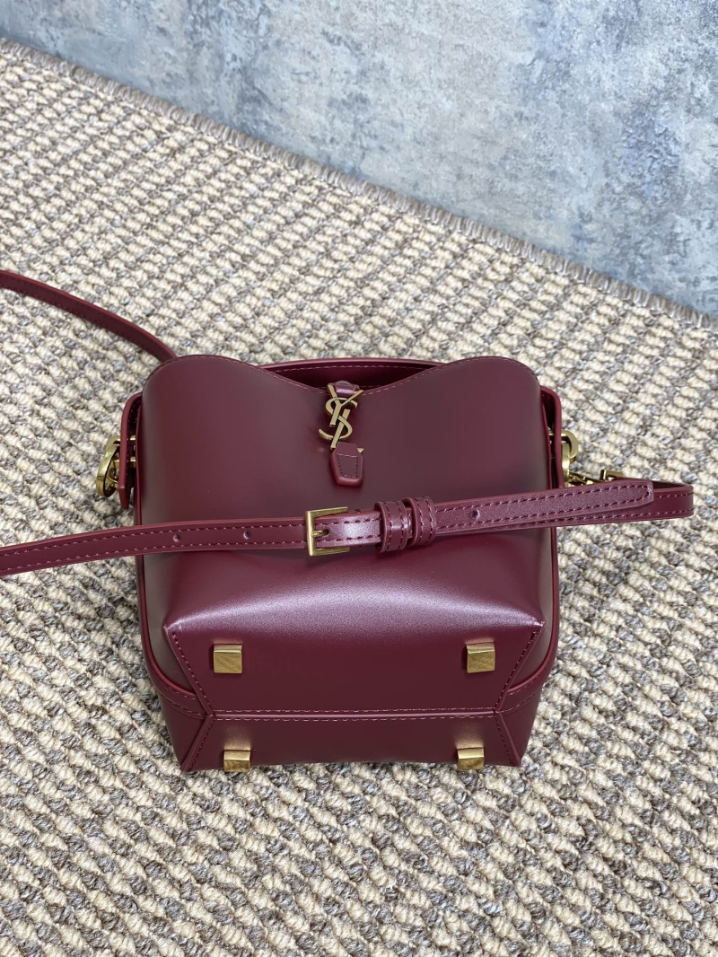 Y51 top handle bags